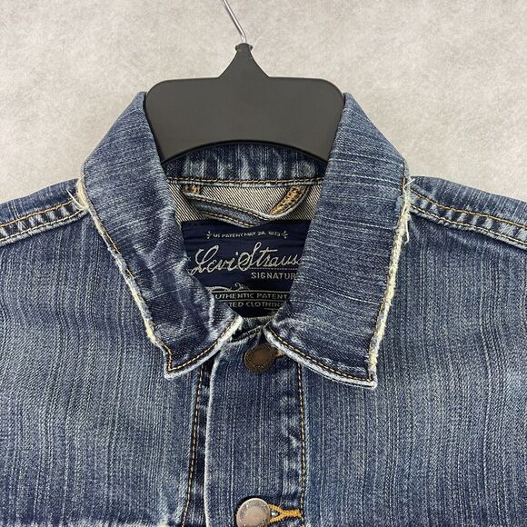 Levis Levi Strauss Signature Trucker Jacket Womens Size Medium 8-10 Blue Denim - Picture 9 of 12
